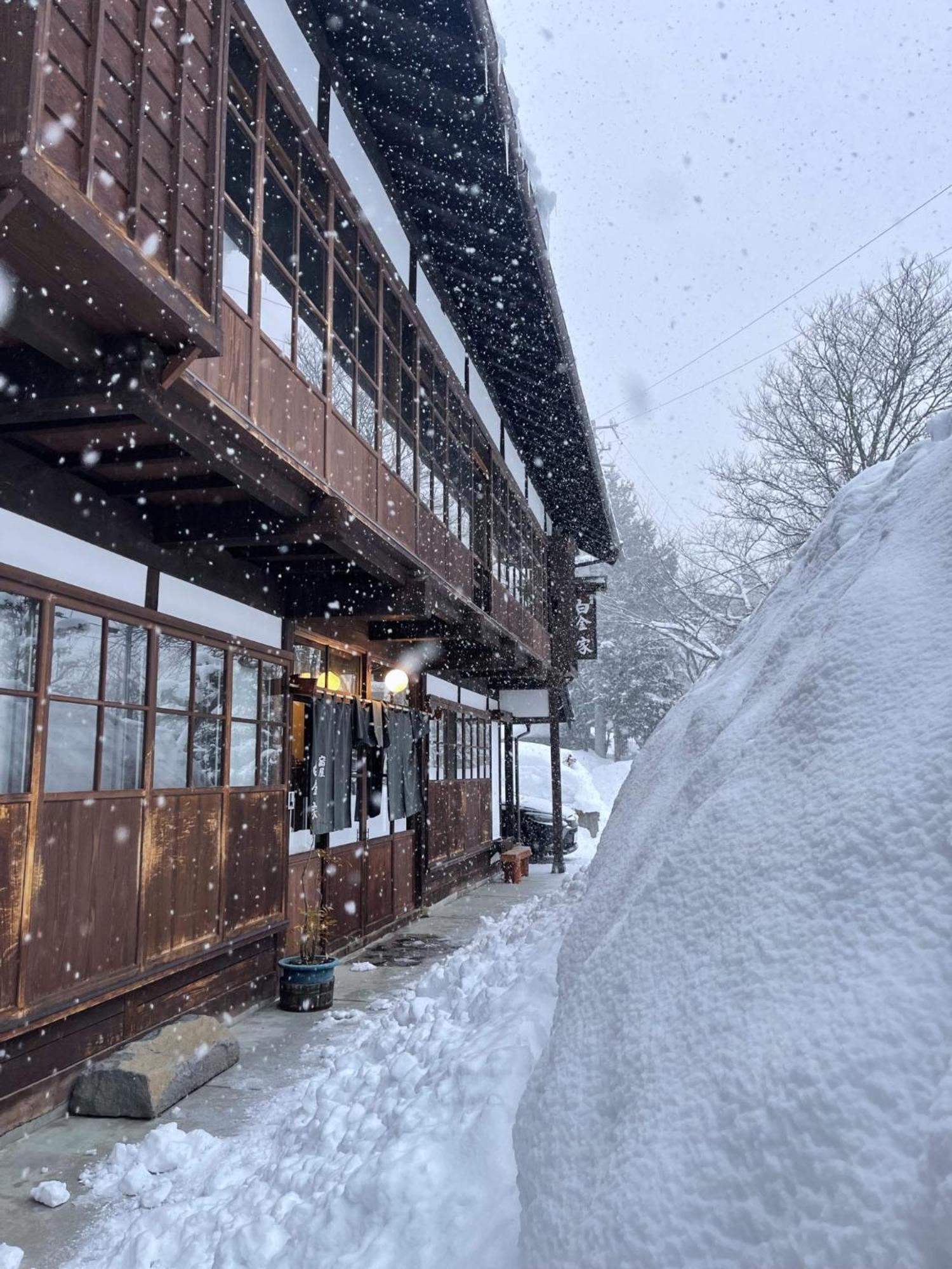 Hotel Yadoya Shiroganeya Nagano Exterior foto